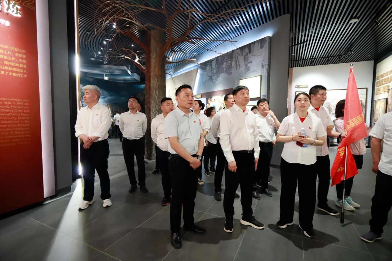 砥礪初心使命，汲取奮進(jìn)力量丨花花牛乳業(yè)集團(tuán)黨委組織開(kāi)展學(xué)習(xí)“焦裕祿精神”主題黨日活動(dòng)