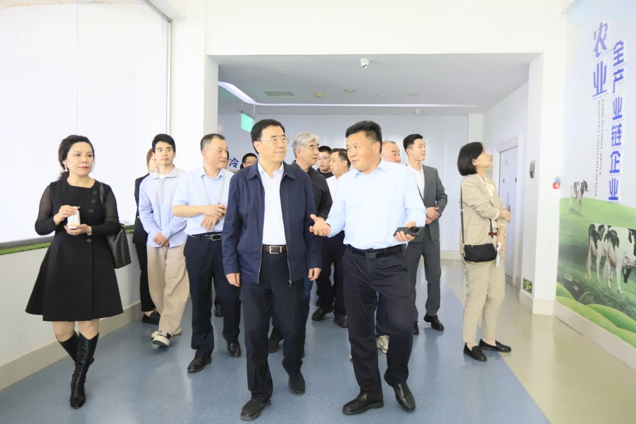 河南省2024國(guó)家“學(xué)生飲用奶計(jì)劃”推廣工作推進(jìn)會(huì)在鄭州成功舉辦！