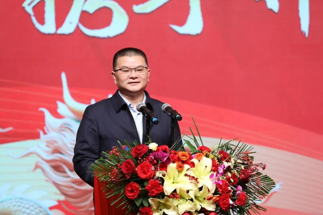 花花牛乳業(yè)30周年暨2024年客戶大會(huì)圓滿召開！