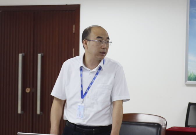 繼往開(kāi)來(lái) · 再創(chuàng)輝煌 | 花花牛乳業(yè)集團(tuán)召開(kāi)9月?tīng)I(yíng)銷(xiāo)、養(yǎng)殖及飼料月度經(jīng)營(yíng)工作會(huì)議