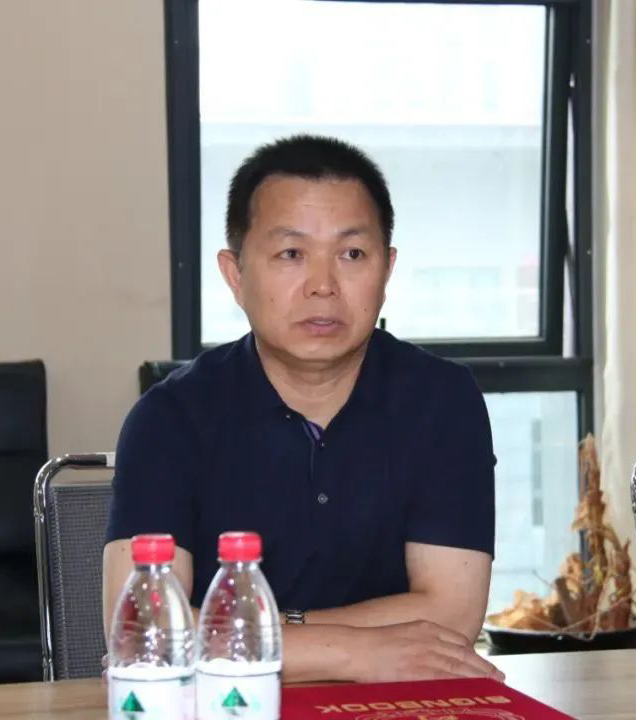 愛心奶情系學(xué)子，公益情溫暖人心—河南花花牛乳業(yè)集團(tuán)助力基金會“圓夢計(jì)劃?一杯奶”公益項(xiàng)目，愛心捐贈善款50萬元！