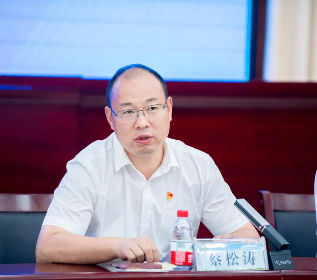 花花牛| 蘭考縣人民政府與蒙牛、花花牛達(dá)成戰(zhàn)略合作 助力河南奶業(yè)高質(zhì)量發(fā)展