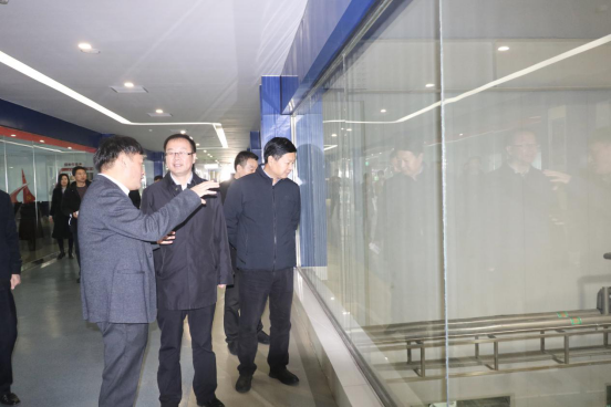 寧夏回族自治區(qū)農(nóng)業(yè)農(nóng)村廳黨組書記、廳長(zhǎng)王剛一行蒞臨花花牛乳業(yè)集團(tuán)調(diào)研