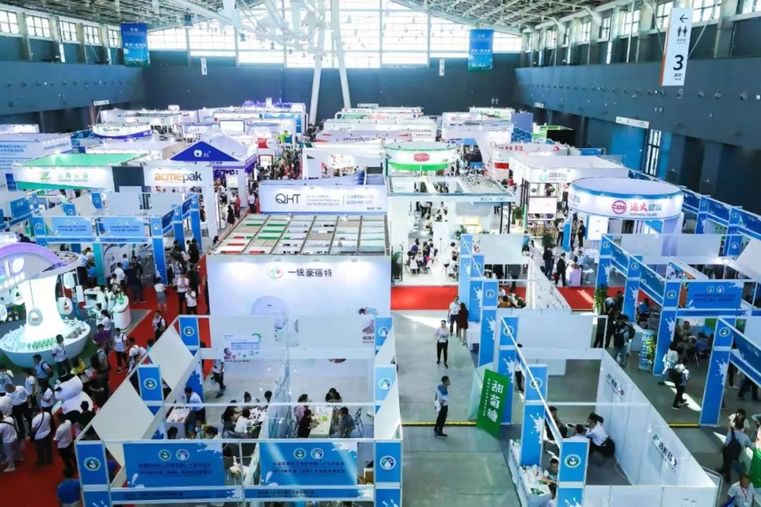 中國乳制品工業(yè)協(xié)會(huì)第二十五次年會(huì)召開！花花牛總裁董碩峰獲“振興乳業(yè)領(lǐng)軍人”榮譽(yù)稱號(hào)