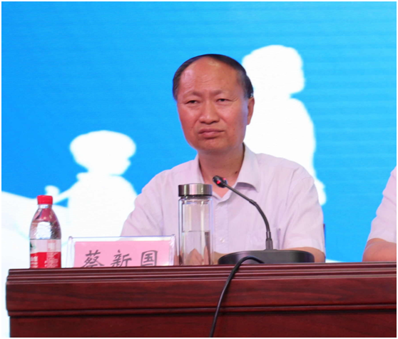 “健康中原，牛奶伴您行——花花牛乳業(yè)集團2018中國小康牛奶行動” 公益助學(xué)啟動儀式隆重舉行