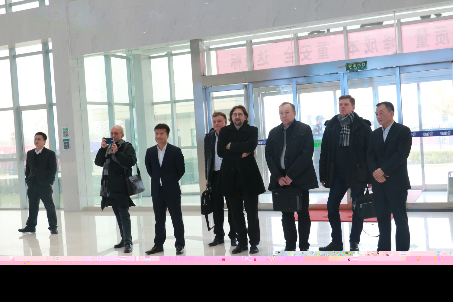 波蘭BZK集團(tuán)參觀訪問花花牛